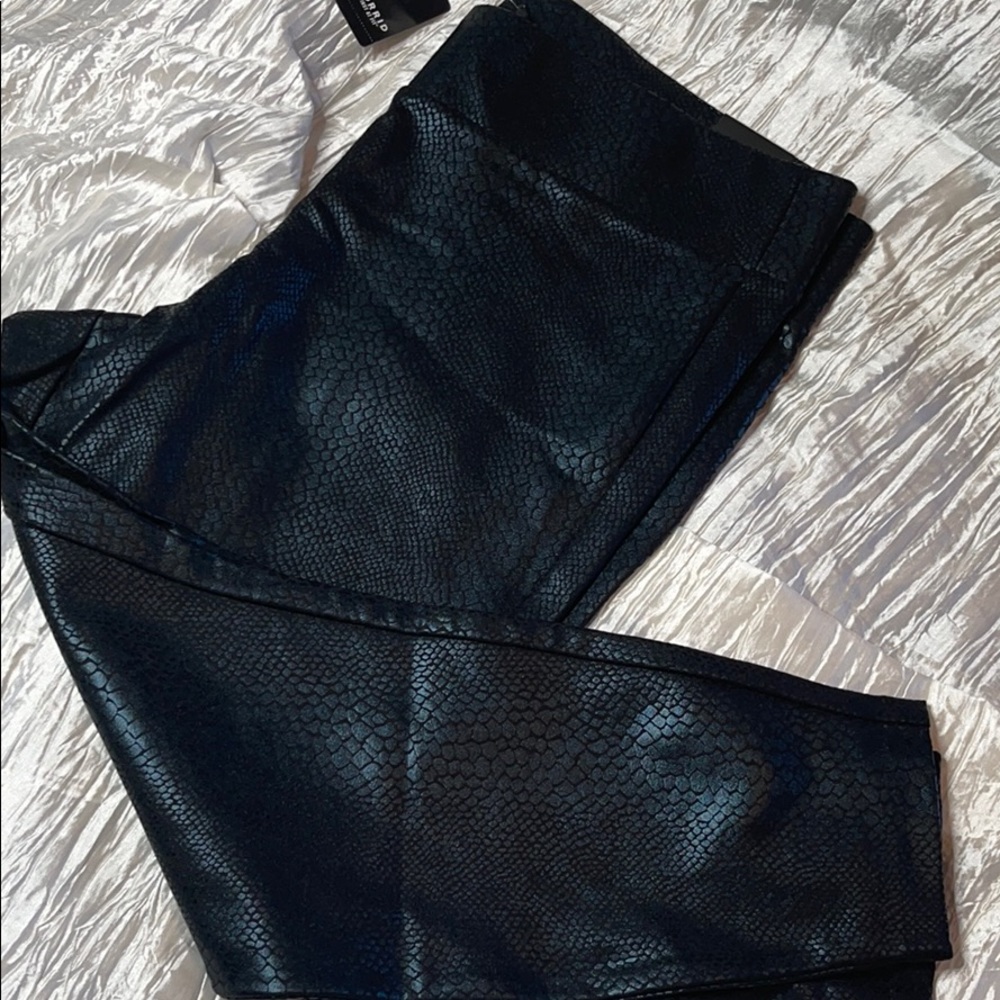 TORRID PONTE snakeskin pant